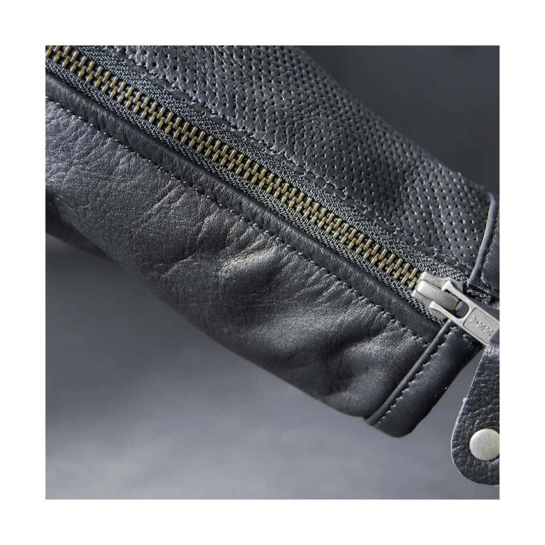 By City Street Cool Black