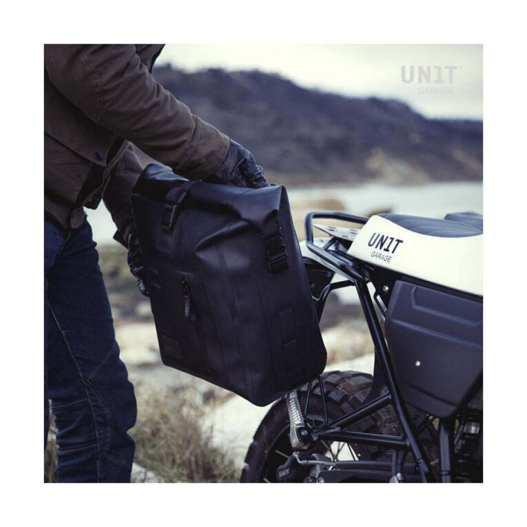 Alforja Unit Garage Side Bag Khali TPU + Support Triumph Bonneville T100 (2017 UP TO NOW)