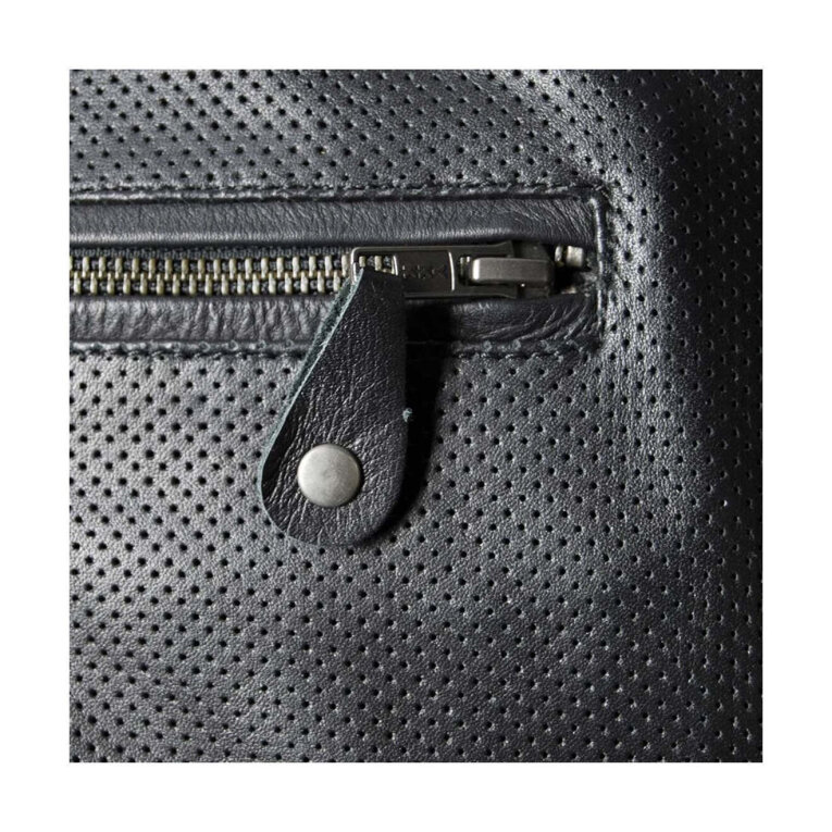 By City Street Cool Black