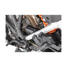 Cubrecadena SW Motech Chain Guard Ext