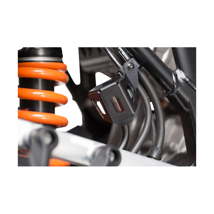 Defensa para moto SW Motech Brake Reservoir Guard